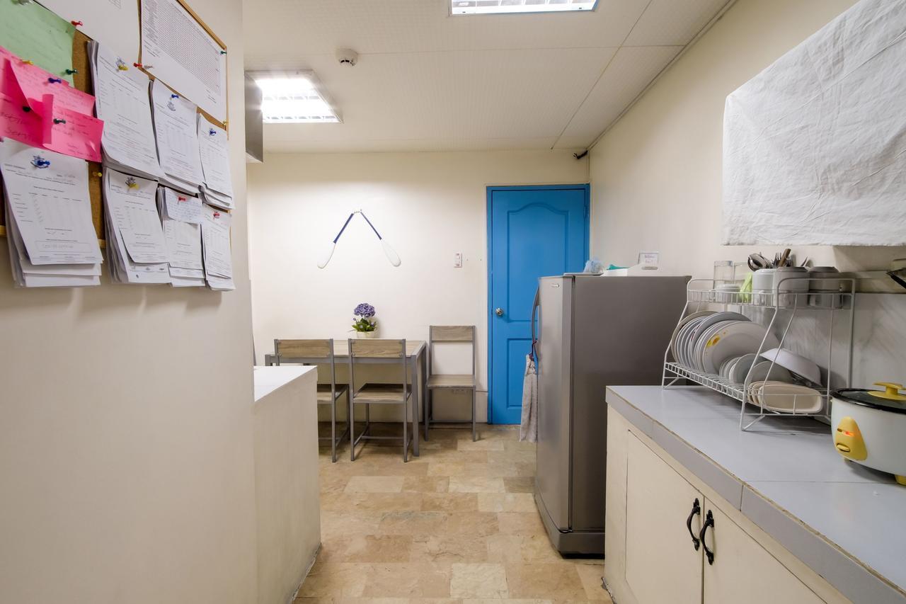 Zen Hostel Vicente Cruz Manila Zewnętrze zdjęcie