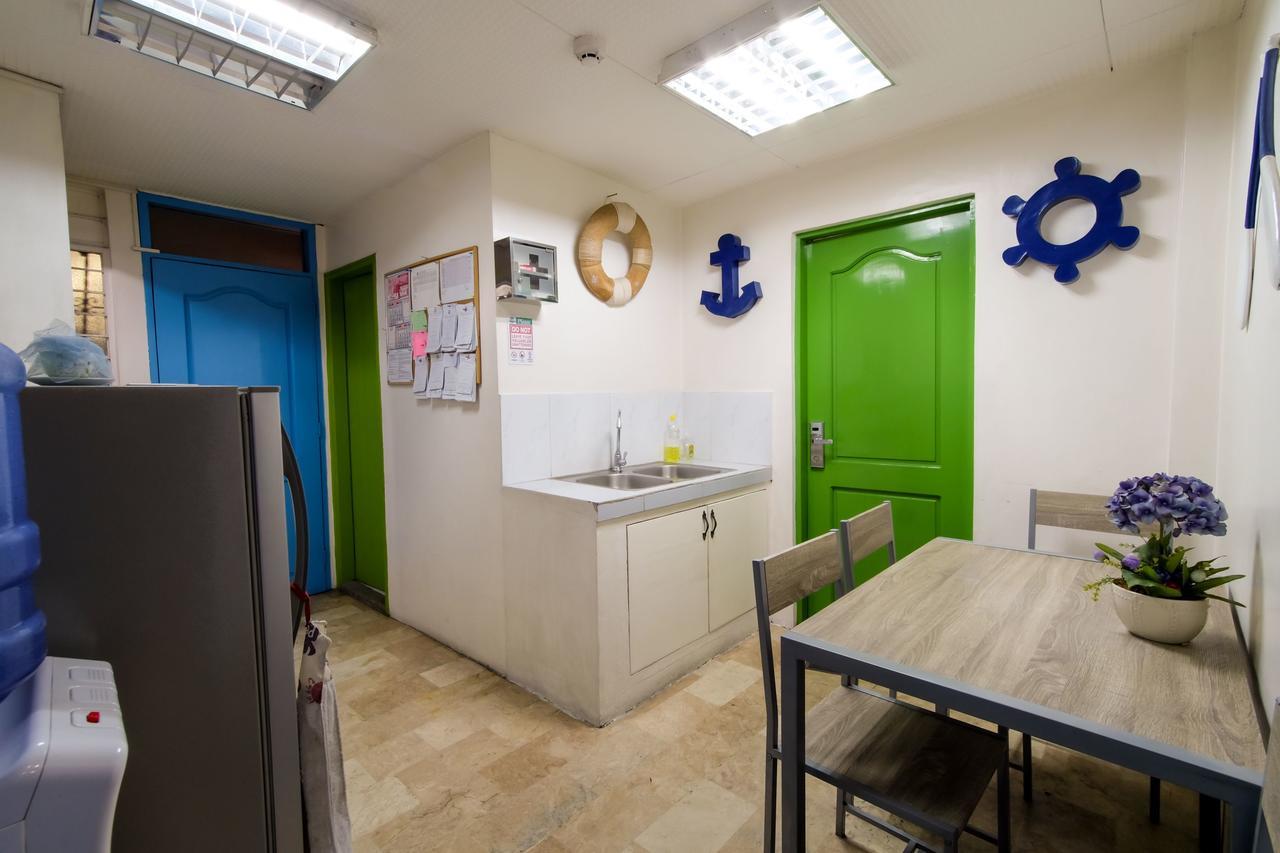 Zen Hostel Vicente Cruz Manila Zewnętrze zdjęcie